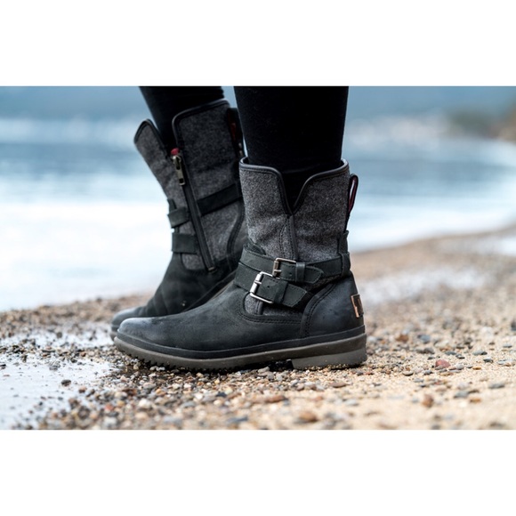 ugg waterproof ankle boots